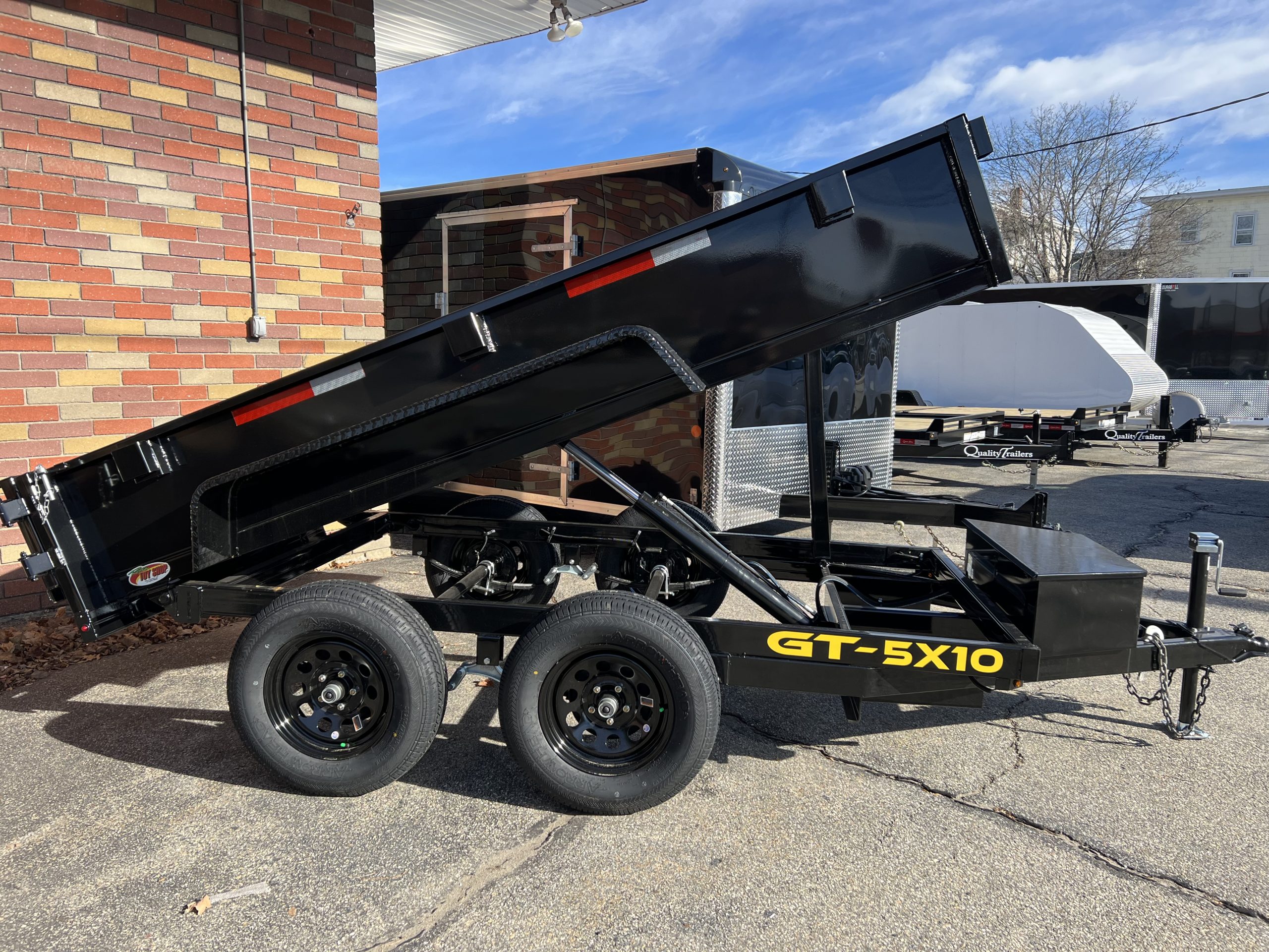 Dump Trailer 5'X10' BLACK Griffin 7K