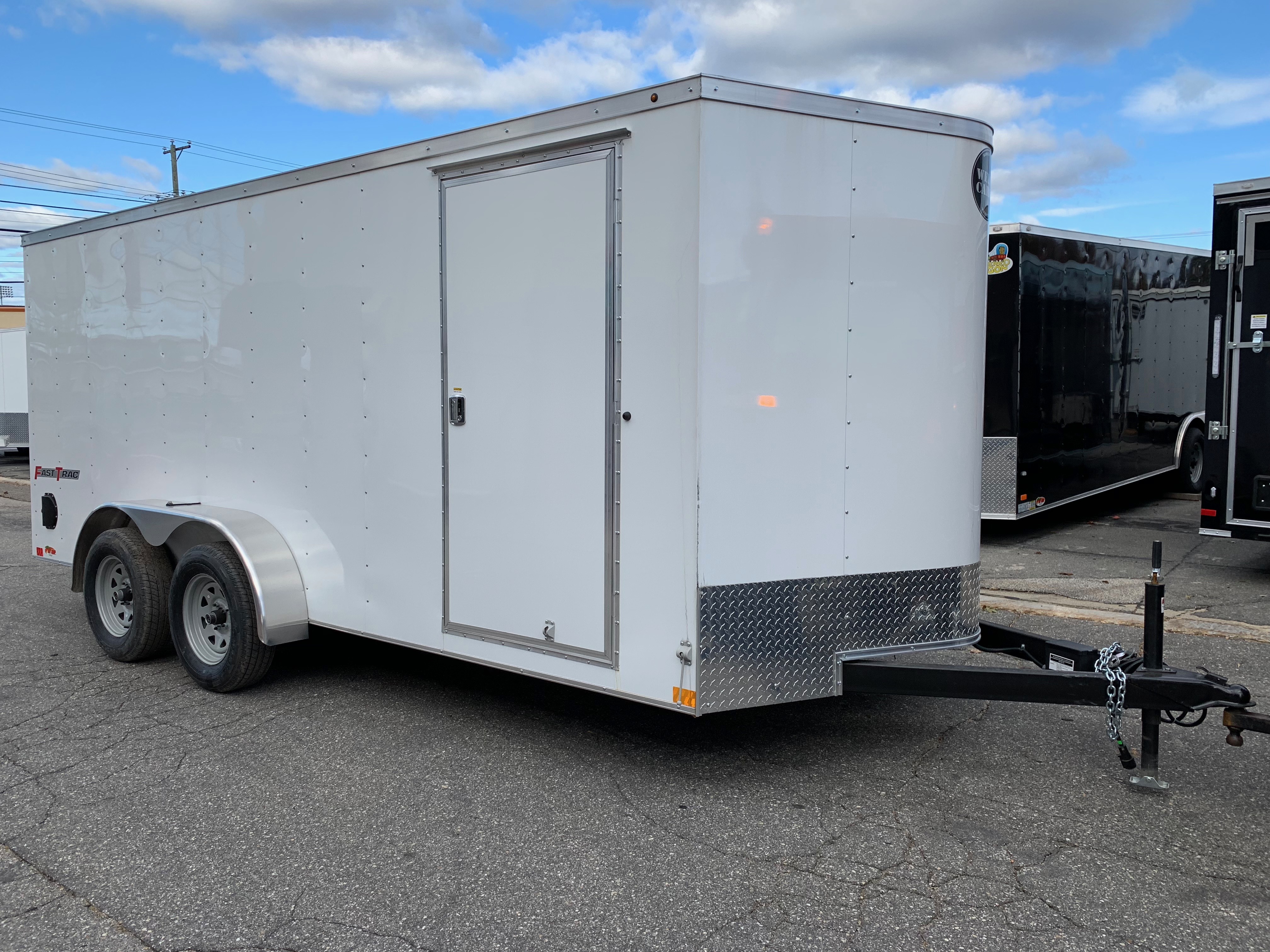 Enclosed Cargo Trailer 7'x16'+2'V WHITE RAMP Wells Cargo