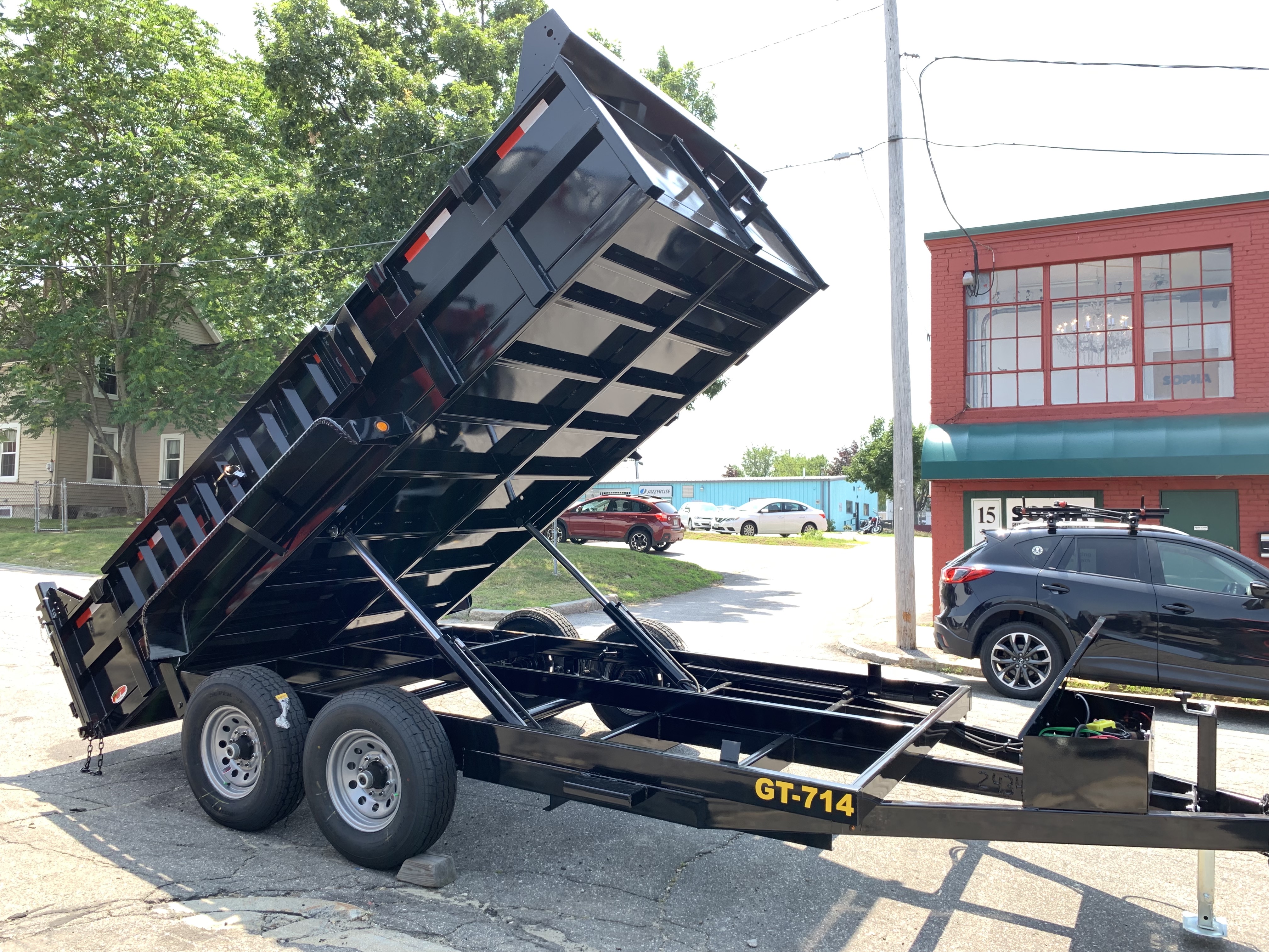Griffin Dump Trailer 83"x14' Black 14K GVWR with Ramps with Tarp Kit
