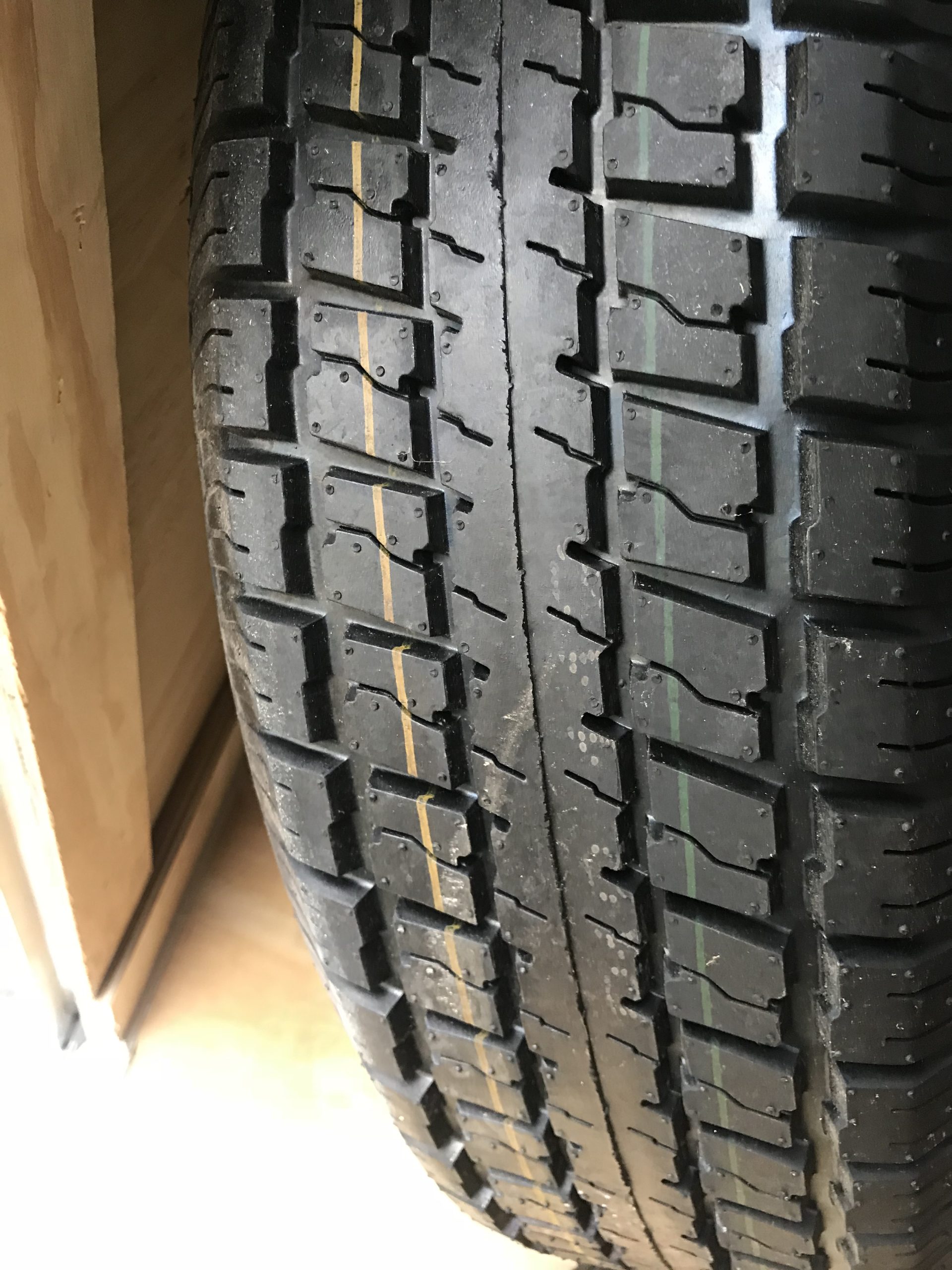 ST225/75R15 Radial Tire with 15″ Silver Mod Wheel 6 on 5-1/2 Load Range D