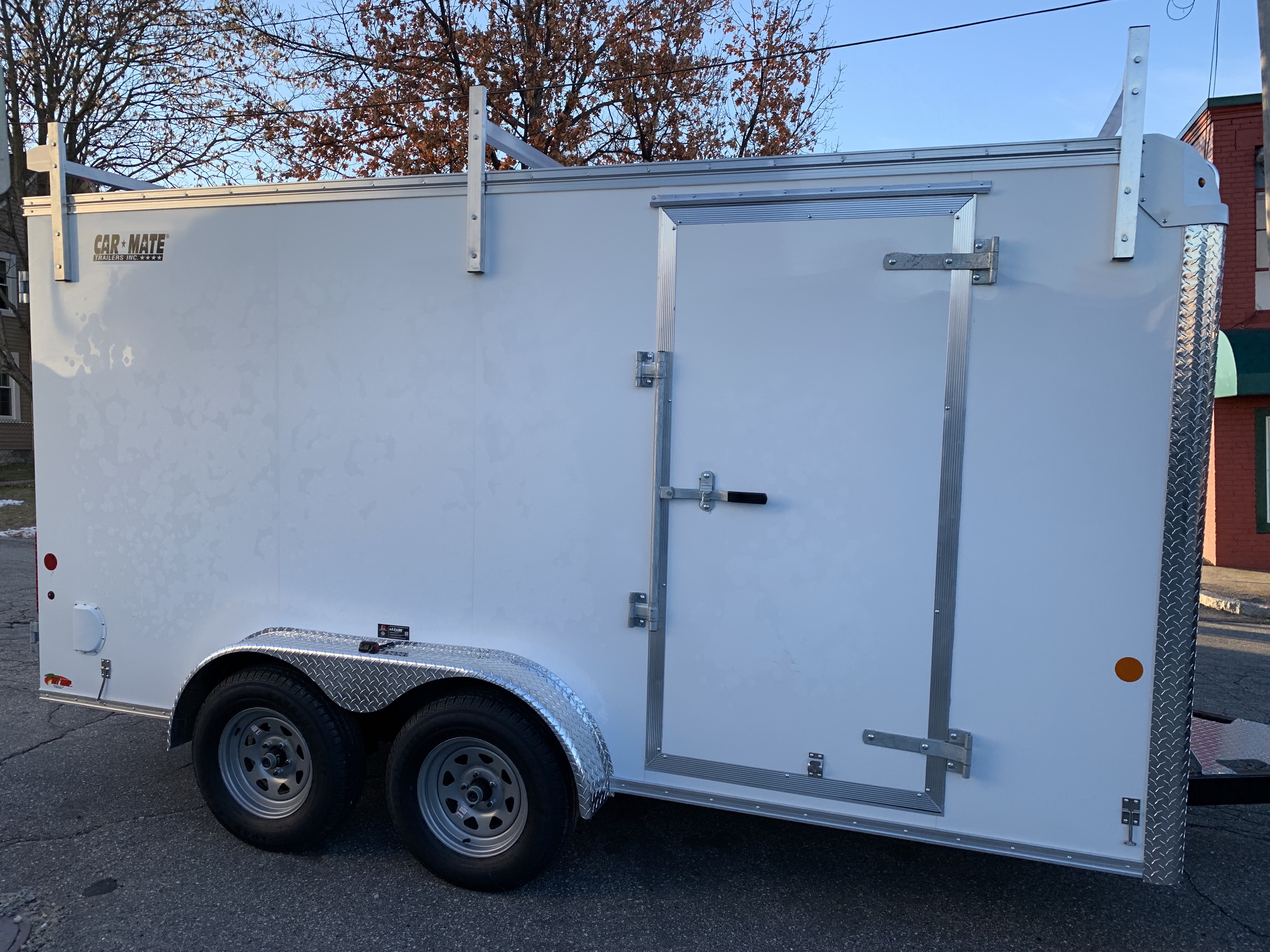 Enclosed Contractor Trailer 7'x14' WHT BARN