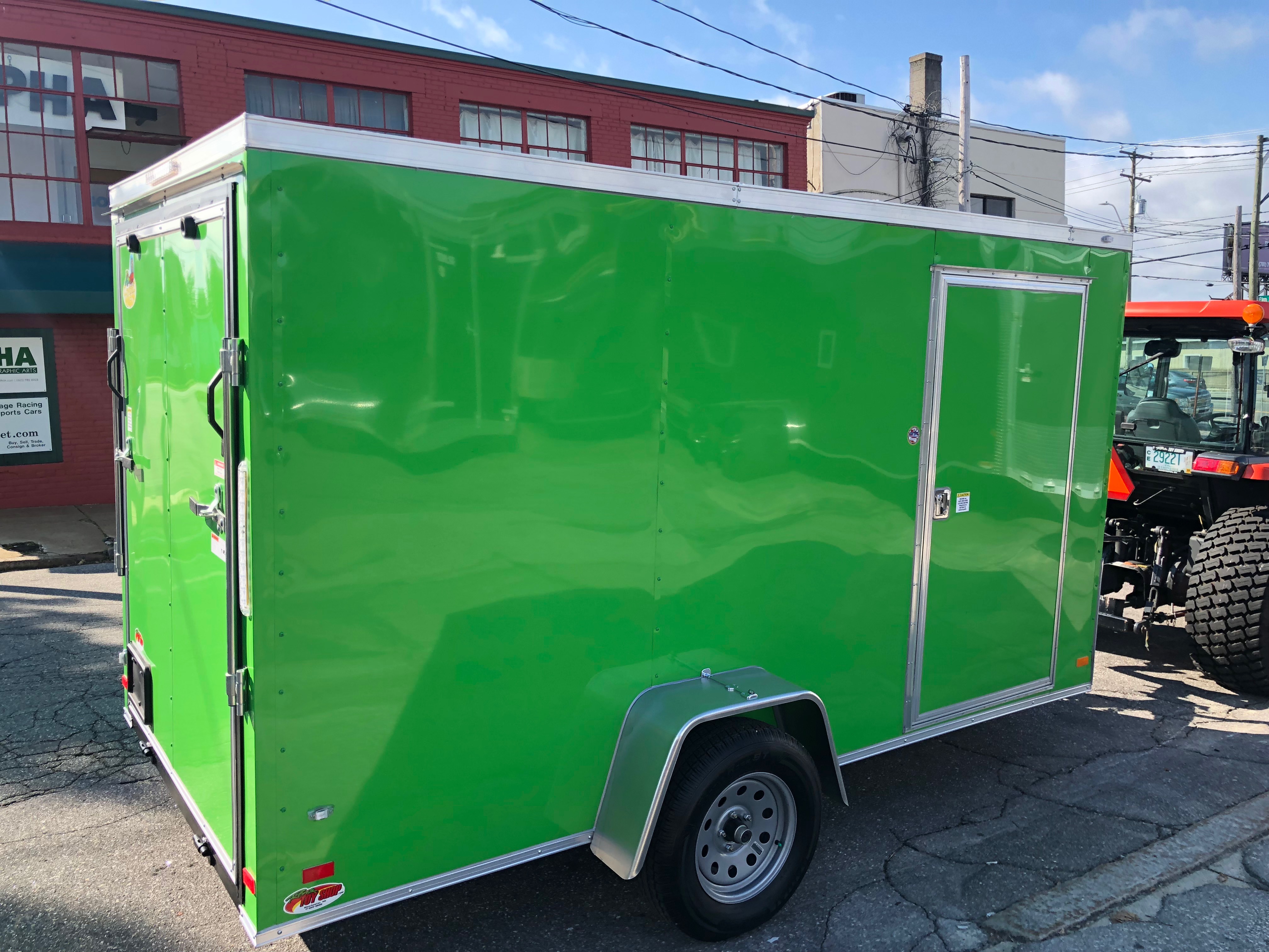 Enclosed Cargo Trailer 6'x12'+2'V GREEN RAMP Covered Wagon