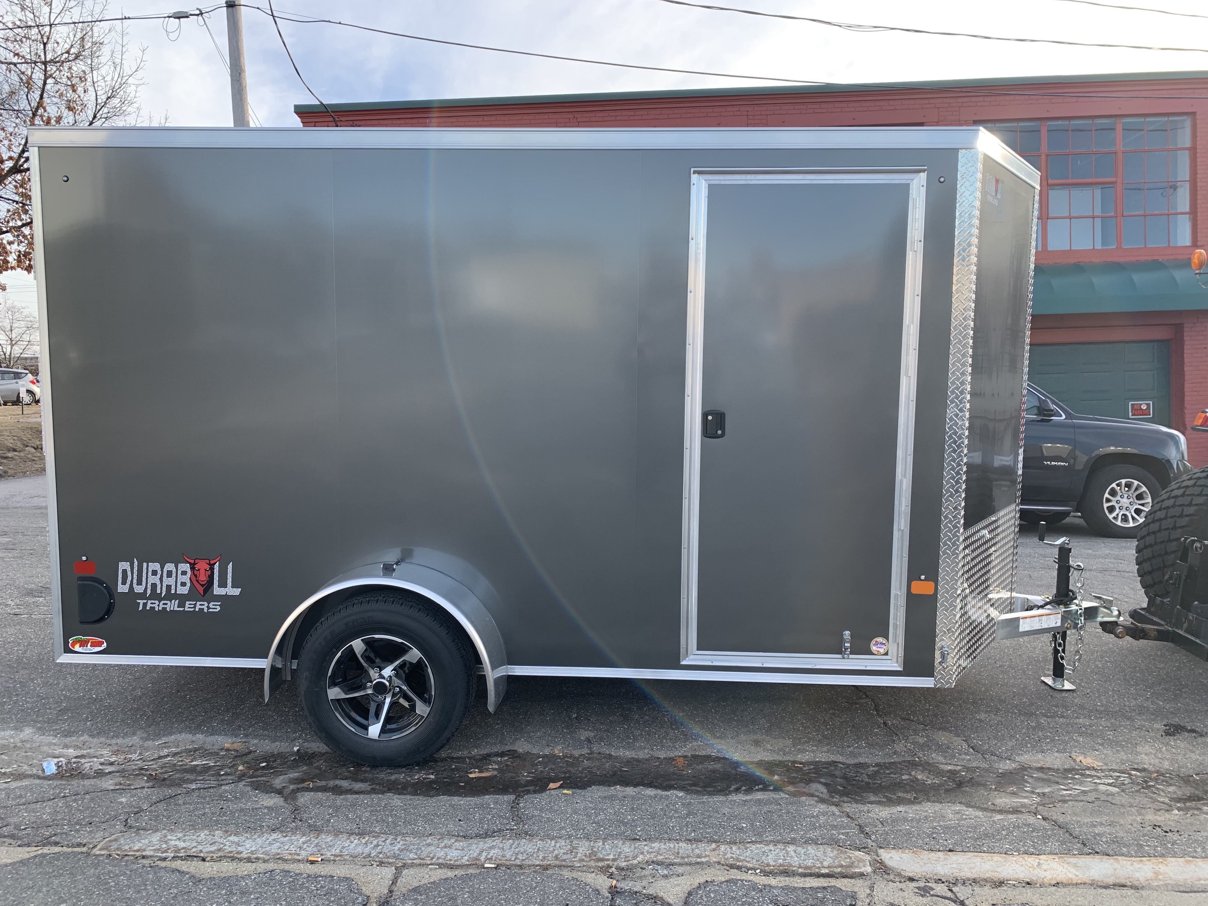 Enclosed Cargo 6'x12'+2'V Charcoal RAMP DuraBull Aluminum 6'6" Interior PREMIER