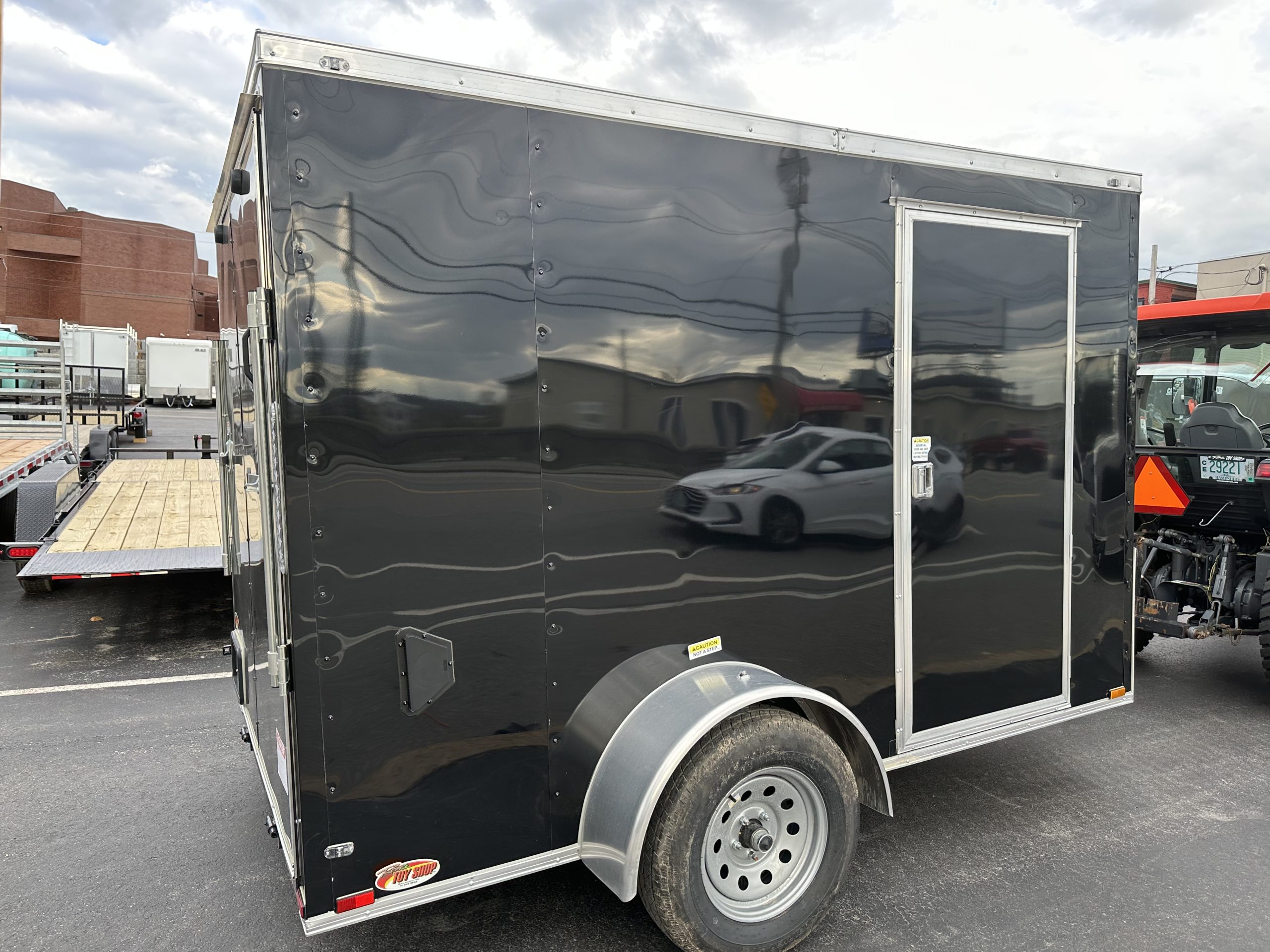 Best Enclosed Trailer 6'x10' BLACK RAMP Single Axle