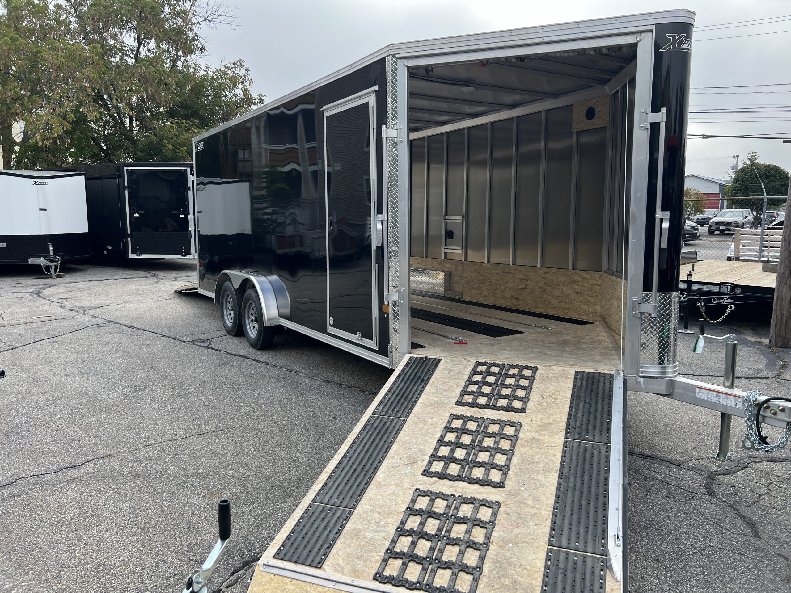 Enclosed SNOWMOBILE Trailer 7.5'x18' Black RAMP High County Trailers