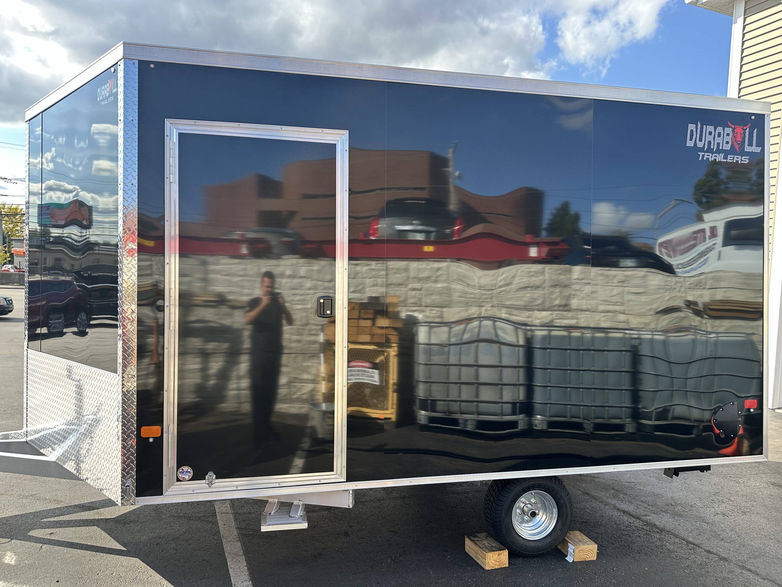 101"X12' Multi-Sport 10" Extra Height DuraBull w/ 10" Extra Height & Snow Package
