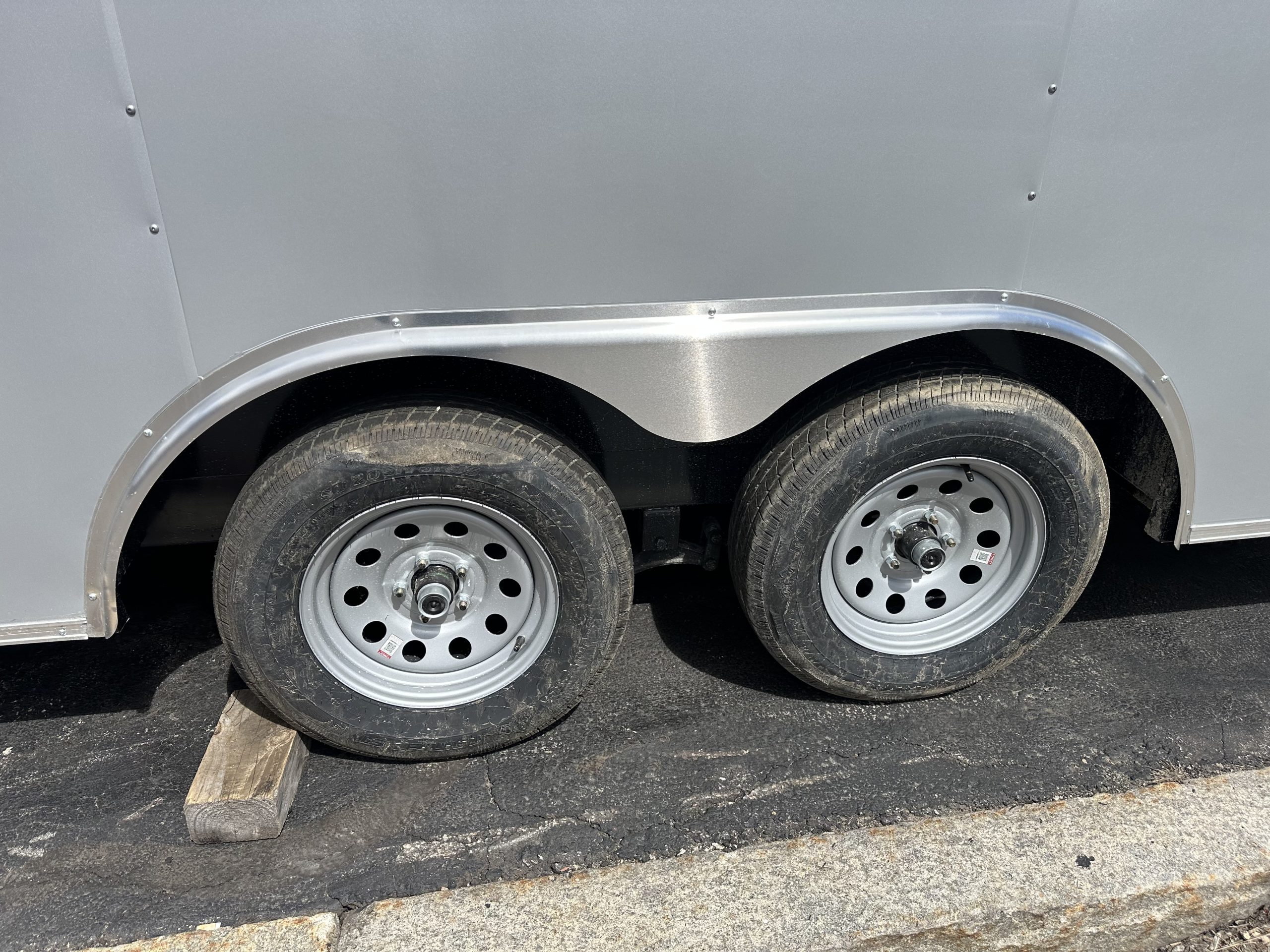 Panther Cargo 8.5'x24' Enclosed Car Trailer 7k Ramp Door Silver